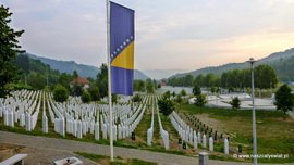 Cmentarz upamiętniający masakrę w Srebrenicy