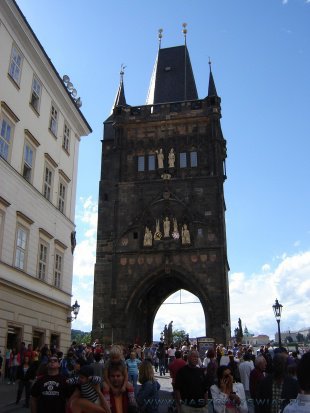 Brama wejściowa na Most Karola
